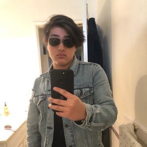 Meet your Posher, Nicolas